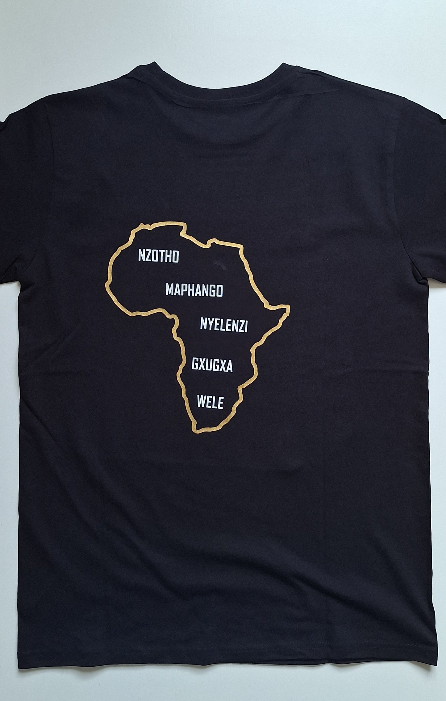 Iziduko Africa T-shirt - Catch Body Customs