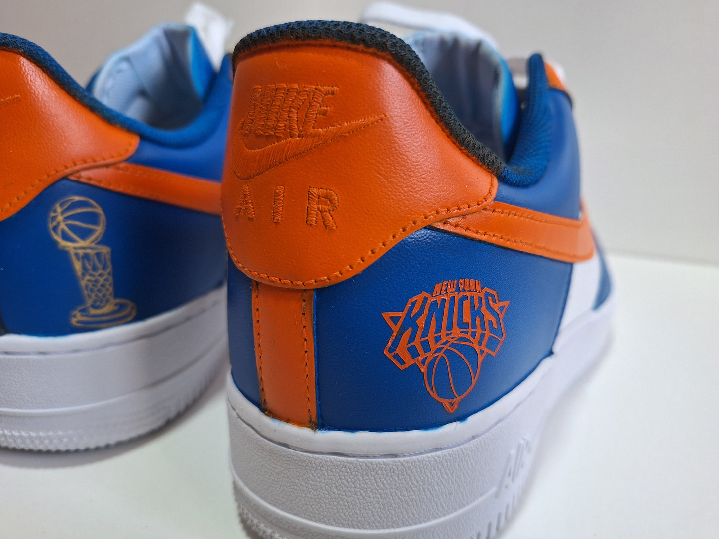 Knicks Force 1s