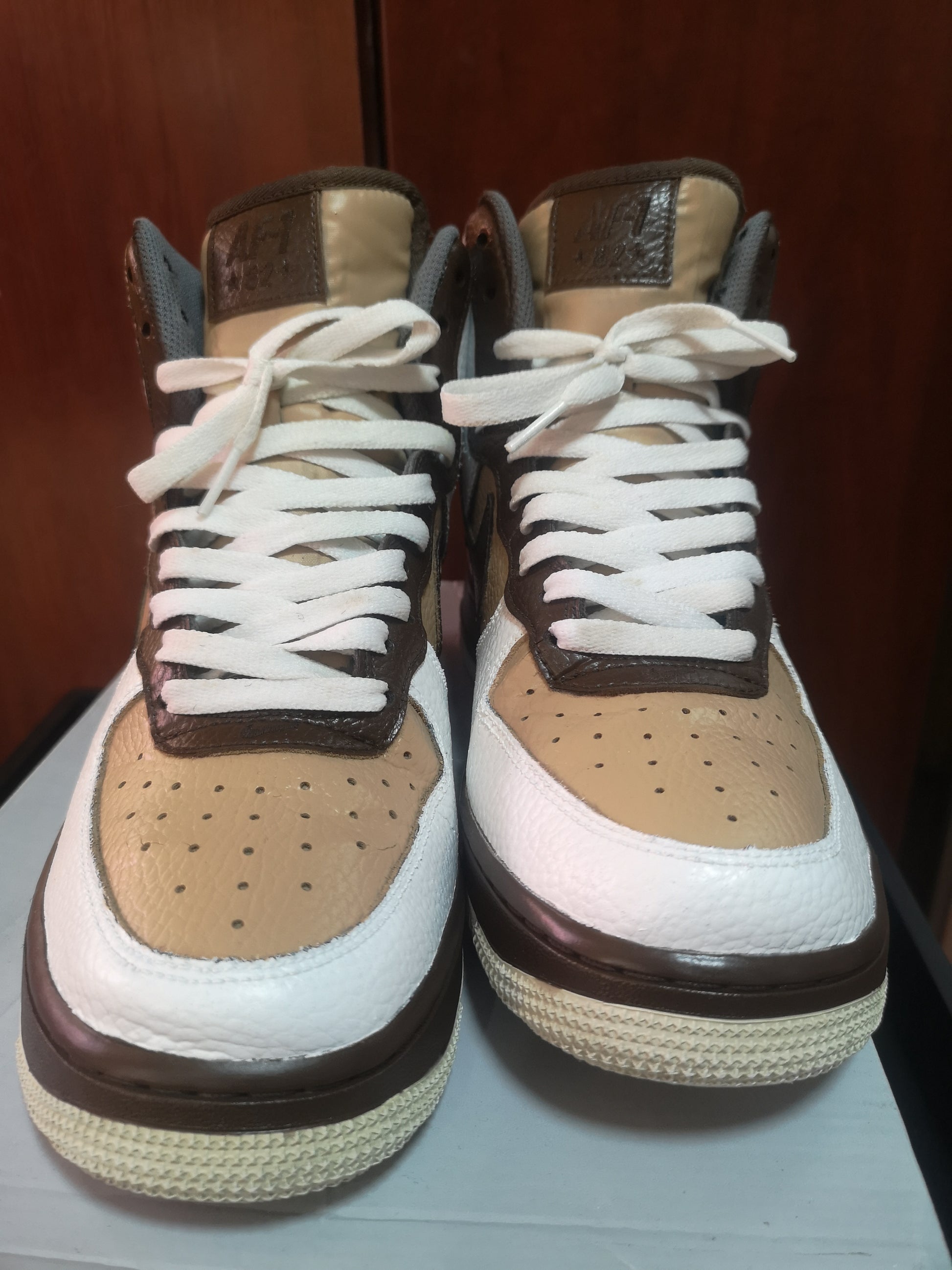 Special Delivery Air Force 1s - Catch Body Customs