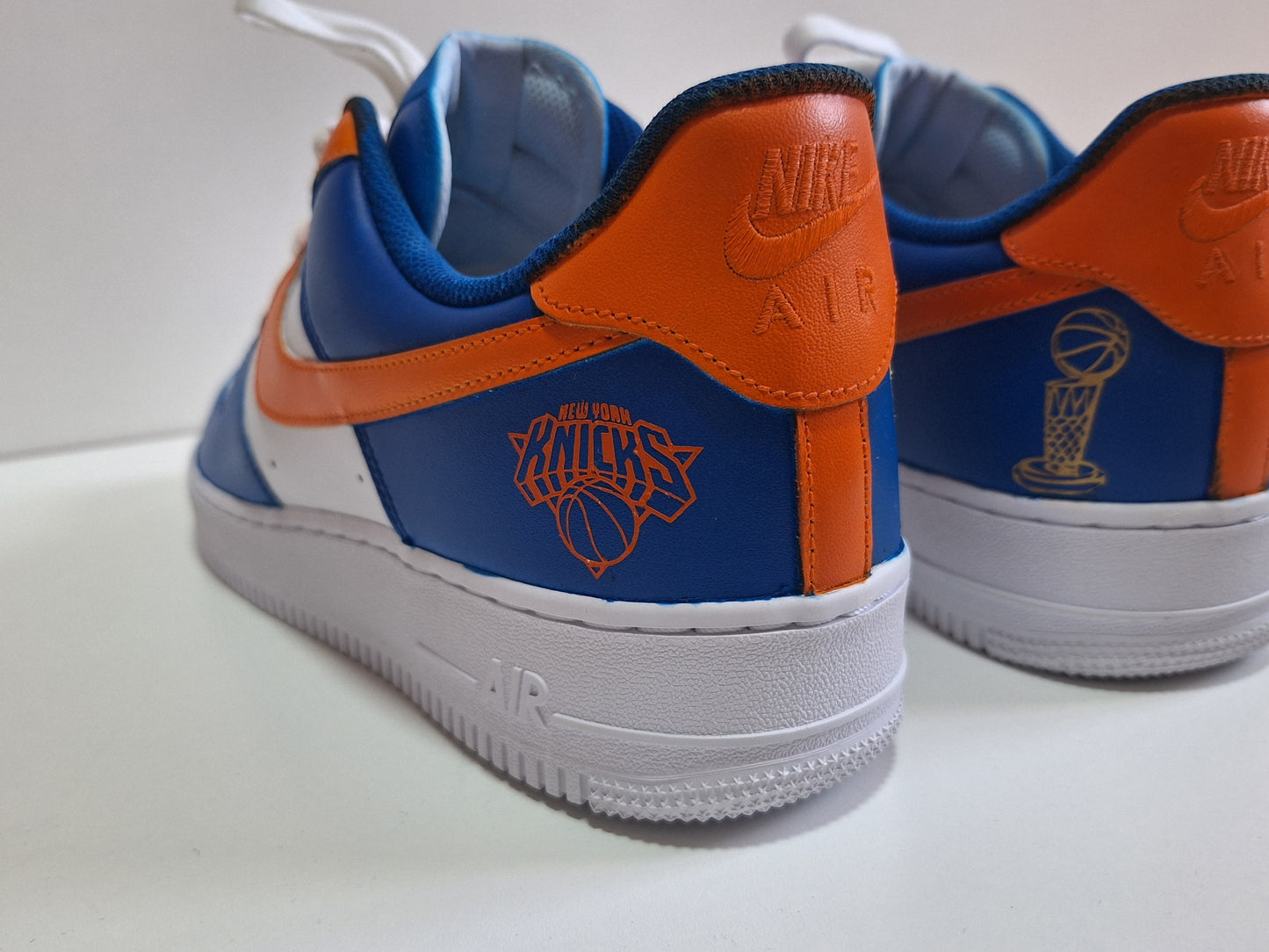 Knicks Force 1s